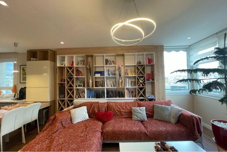 Tirane, jepet me qera apartament 2+1 , 63 m² 900 € (Rruga e Elbasanit)