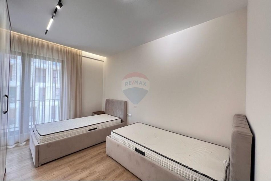 Tirane, jepet me qera apartament 2+1+Ballkon Kati 5, 98 m² 650 € (TEODOR KEKO)