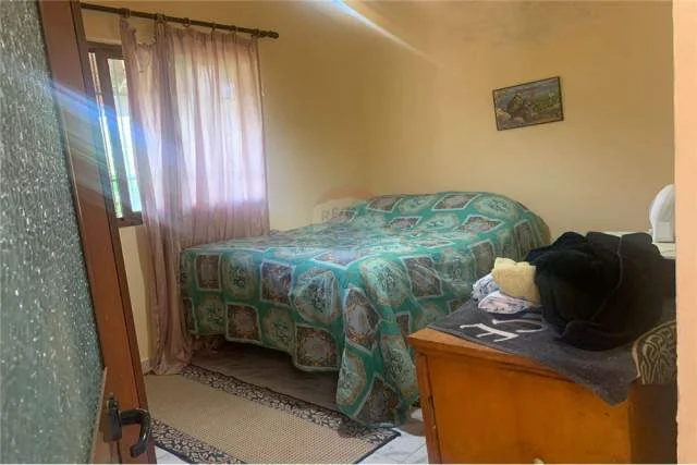 Tirane, shitet shtepi 1 Katshe Kati 0, 94 m² 130.000 Euro (dajt)