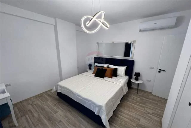 Tirane, jepet me qera apartament 1+1 Kati 1, 66 m² 650 Euro