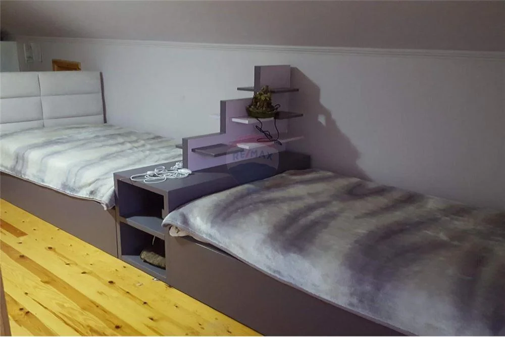 Jepet Apartament me qera 3+1 i mobiluar tek Qytet Studenti