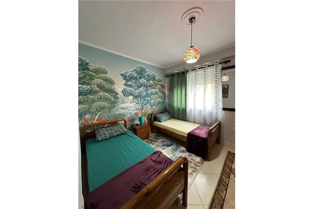 Tirane, jepet me qera apartament 2+1+BLK Kati 7, 111 m² 1.000 Euro (rruga elbasanit)