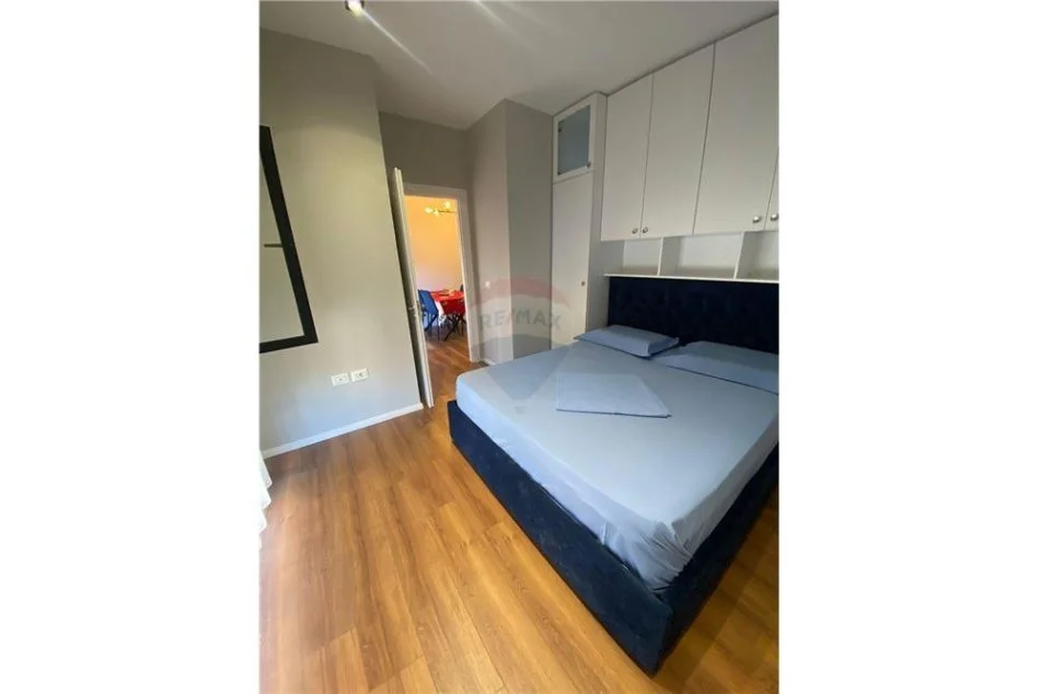 Tirane, jepet me qera apartament 2+1 , 80 m² 550 € (Rruga Dibres(prane Kompleksit Halili))
