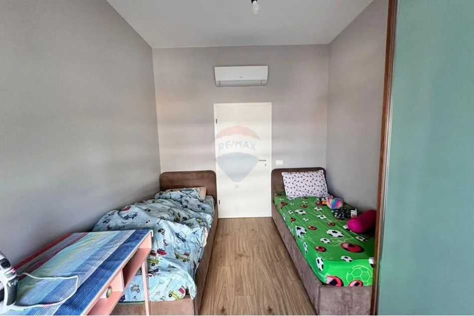 Tirane, shitet apartament 2+1 Kati 1, 103 m² 154.500 € (APARTAMENT 2+1 NE SHITJE NE MANGALEM)