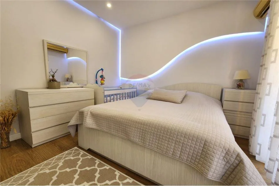 Tirane, shitet apartament 2+1 Kati 2, 90 m² 180.000 € (Liqeni i Thate - Kompleksi Veneto)