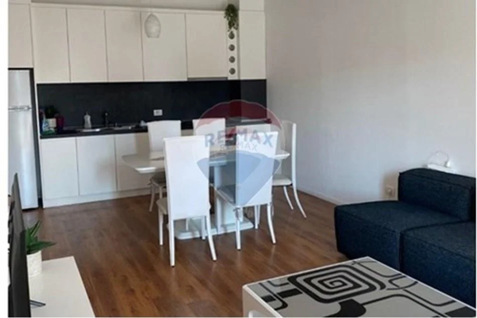 Tirane, jepet me qera apartament 1+1 Kati 3, 70 m² 500 € (Astir - Unaza e Re)