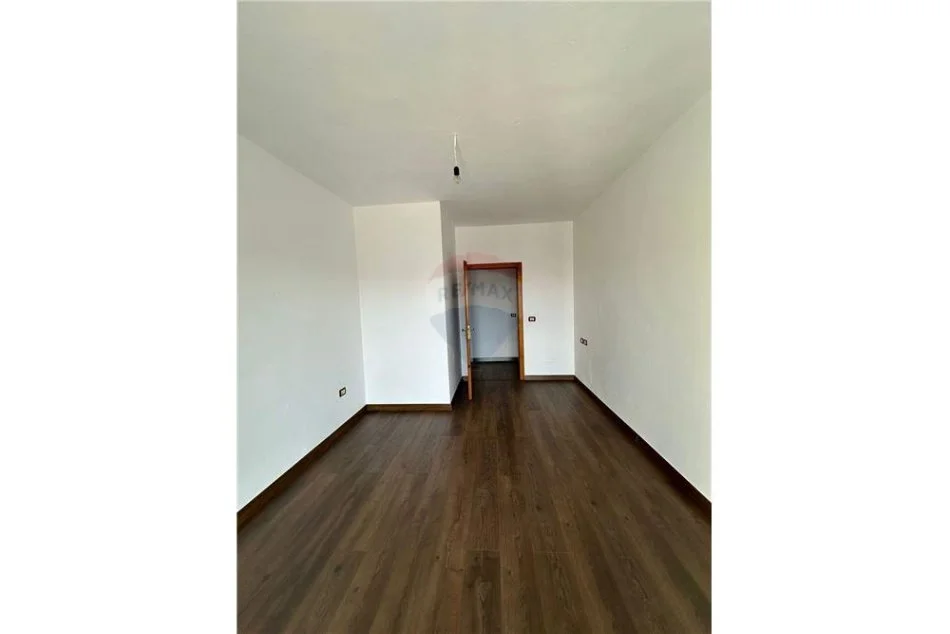 Tirane, shitet apartament Kati 5, 120 m² 159.000 € (Don Bosko)