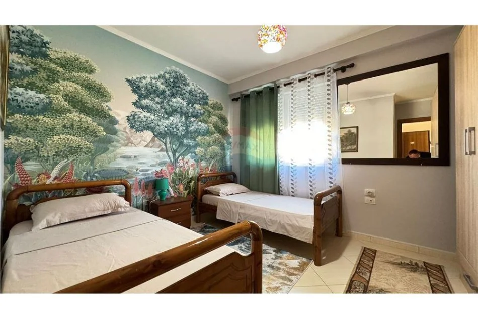 Tirane, jepet me qera 2+1+Ballkon Kati 6, 98 m² 900 € (Rruga e Elbasanit)