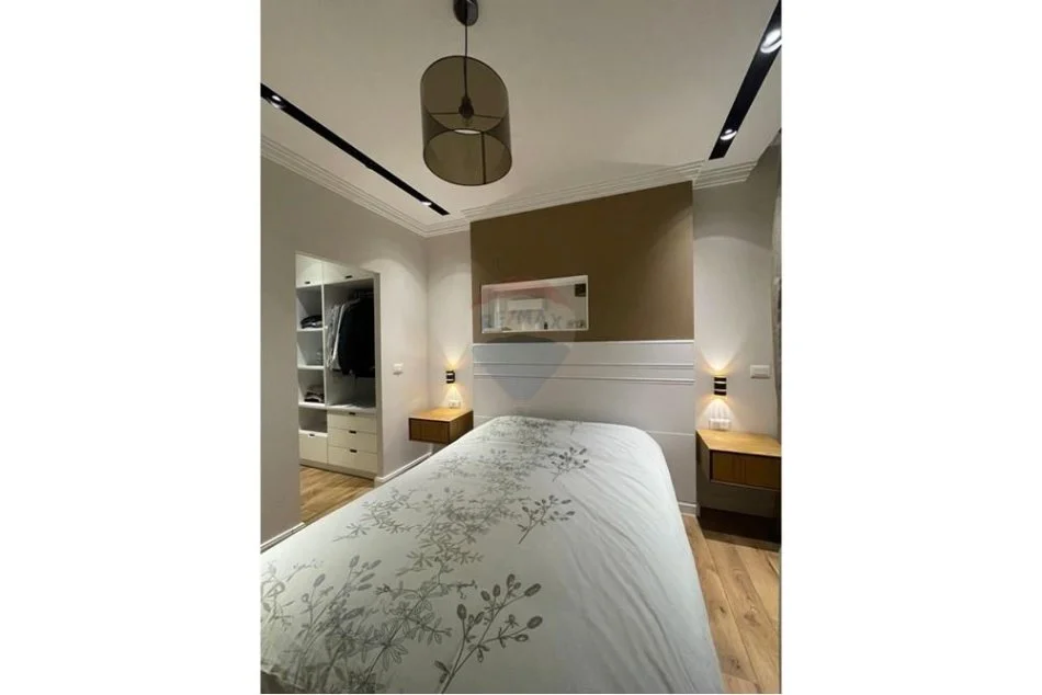 Tirane, jepet me qera apartament 2+1 Kati 2, 83 m² 700 € (Brryli - Rruga Bardhyl,)