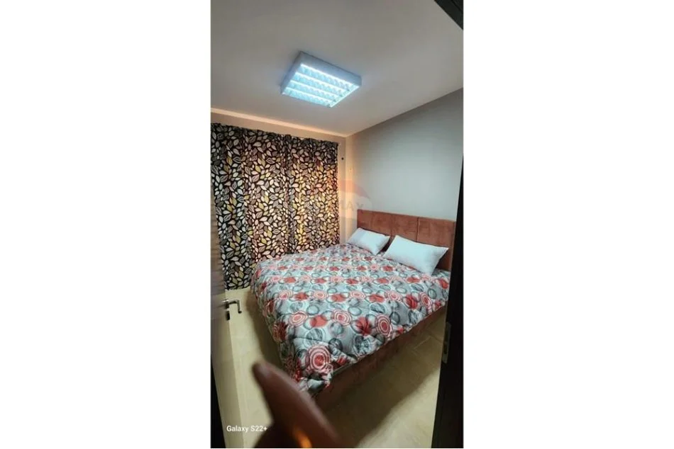 Tirane, jepet me qera apartament 2+1 Kati 6, 115 m² 600 € (Porcelan)