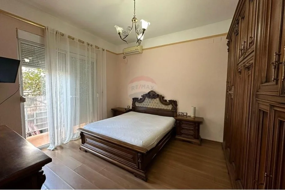 Tirane, jepet me qera apartament 2+1 Kati 2, 85 m² 600 € (Myslym Shyri, Shqipëri)