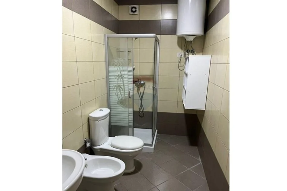 Tirane, jepet me qera apartament 1+1 Kati 6, 68 m² 500 € (Don Bosko)