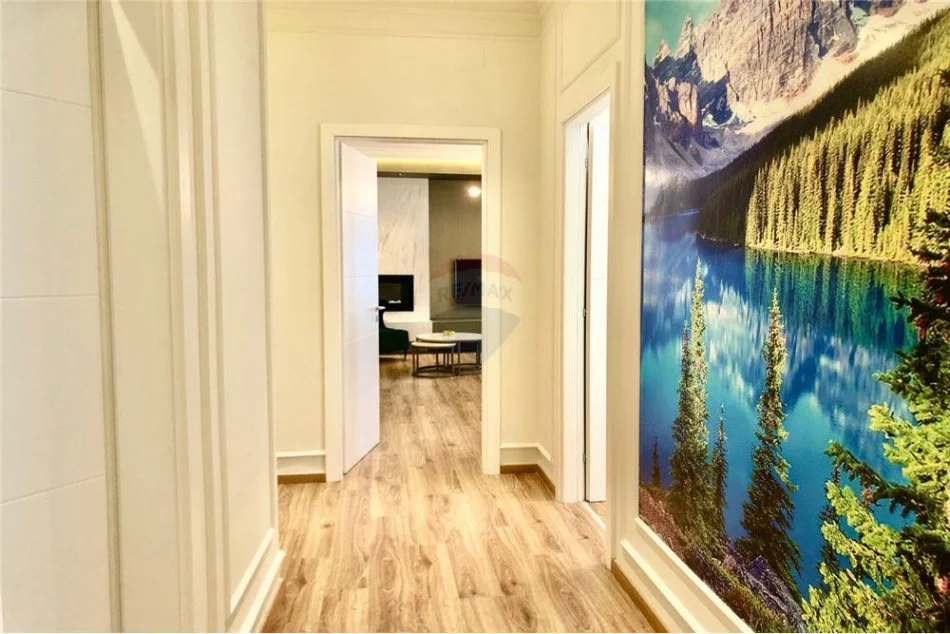 Tirane, jepet me qera apartament 2+1 , 1.450 € (Park Gate)