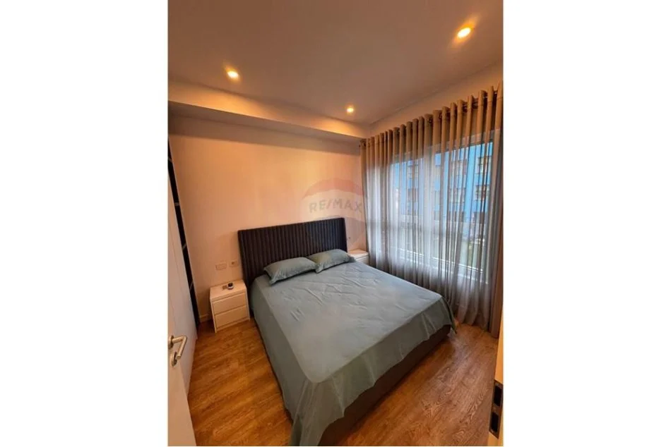 Tirane, shitet apartament 1+1 , 61 m² 115.000 € (Ali Demi)