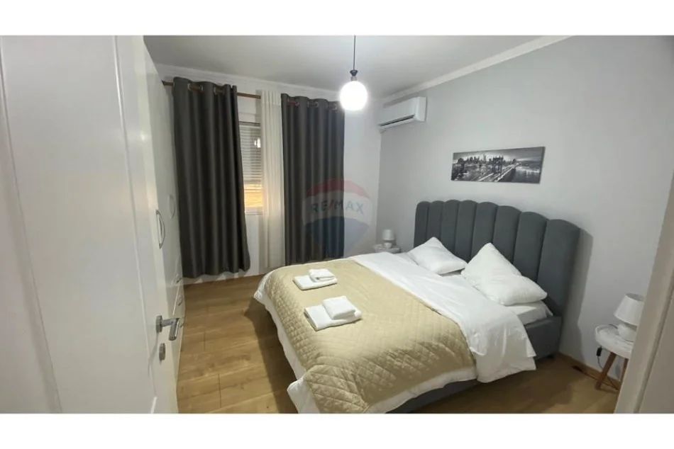Tirane, jepet me qera apartament 1+1 Kati 2, 70 m² 600 € (21 Dhjetori)