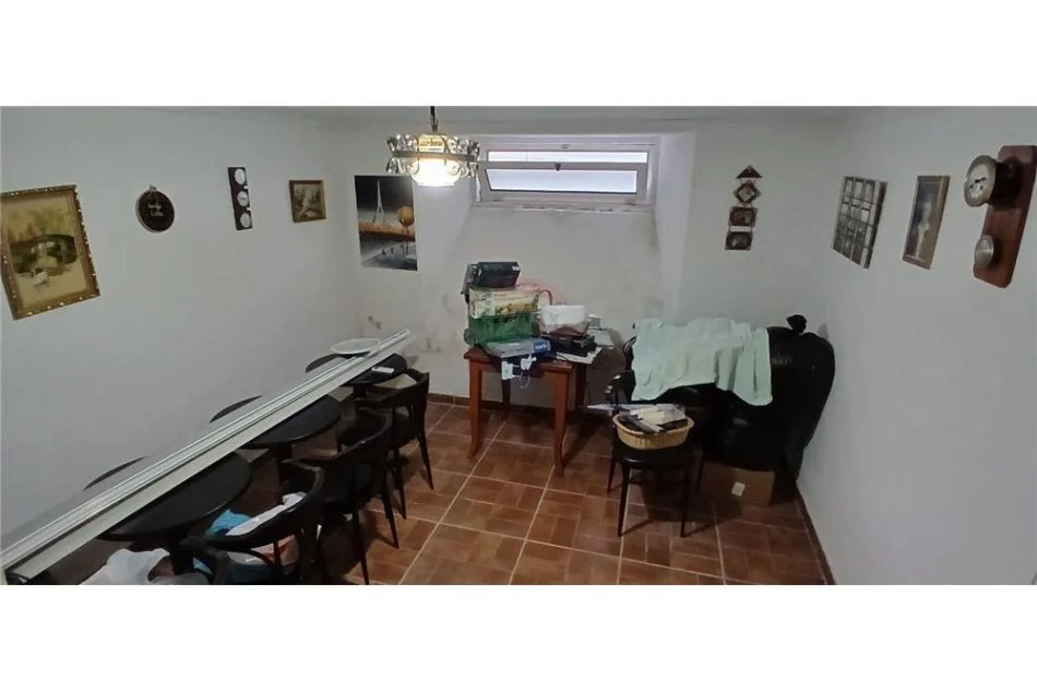 Tirane, jepet me qera Kati -1, 38 m² 200 € (STADIUMI DINAMO)