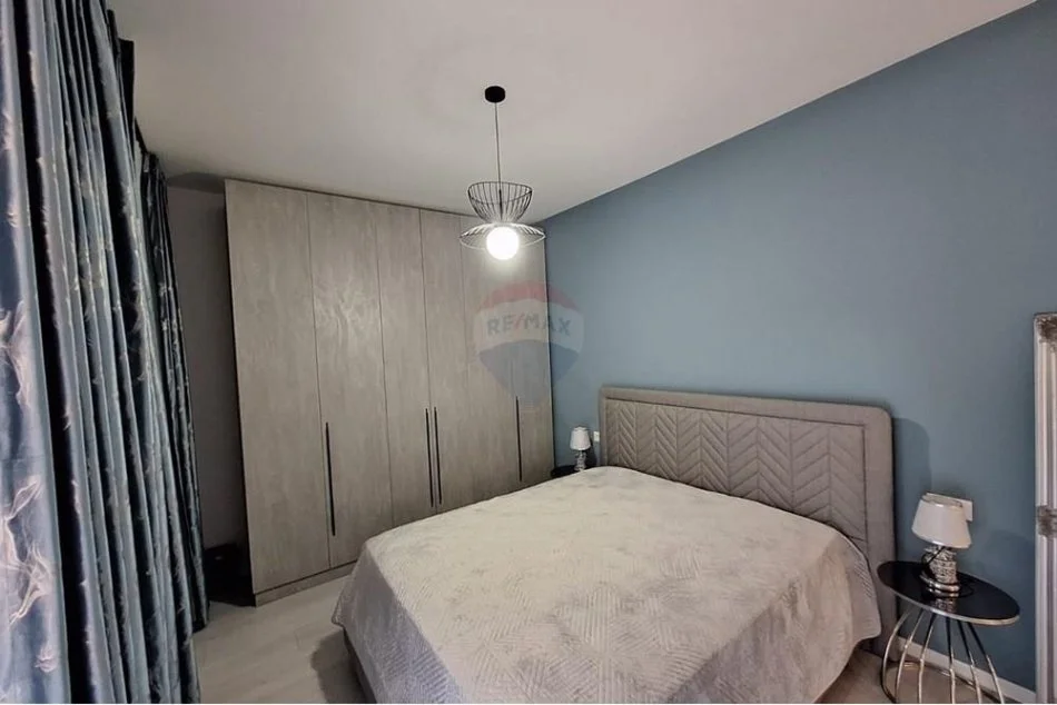 Tirane, jepet me qera 2+1+Ballkon , 105 m² 800 € (Don Bosko)