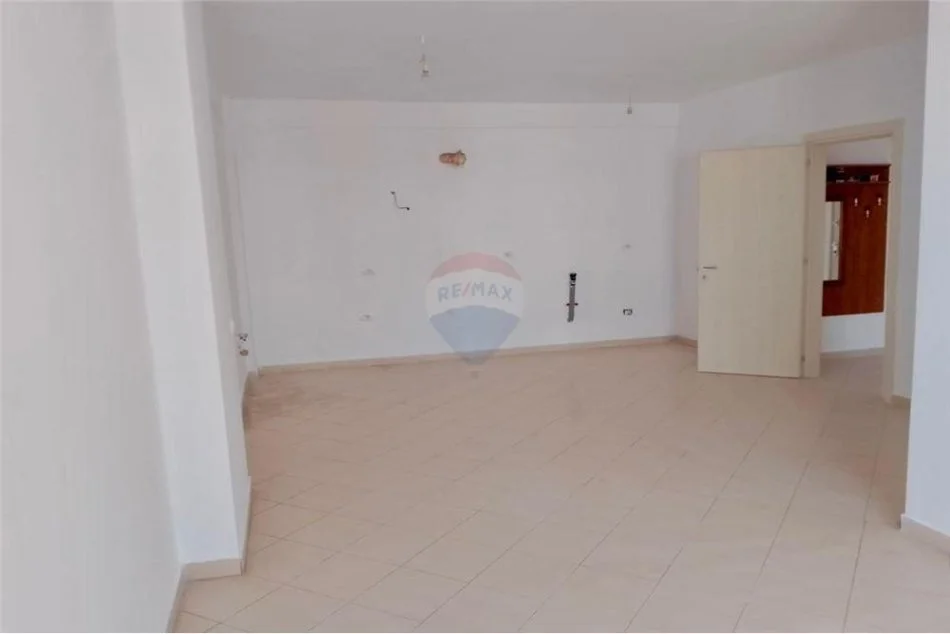 Tirane, shitet apartament 2+1+Ballkon Kati 6, 102 m² 118.000 € (Teodor Keko)