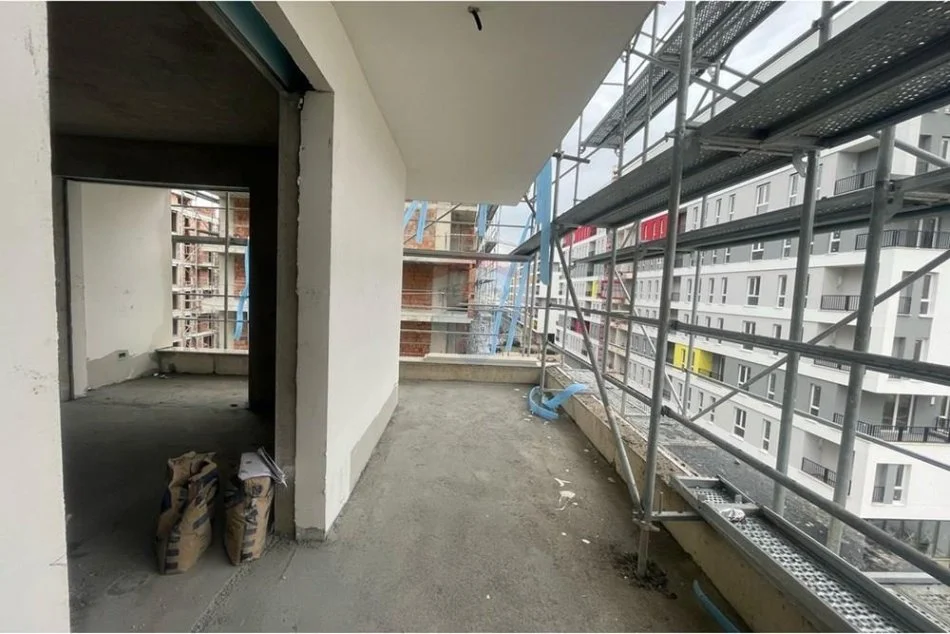 Tirane, shitet apartament 2+1+Ballkon Kati 4, 115 m² 126.247 € 