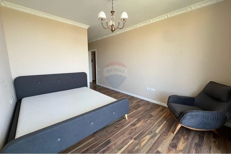 Tirane, shes apartament 2+1 Kati 2, 123 m² 250.000 € (SHITET APARTAMENT 2+1+2 NE SAUK)