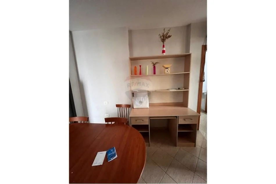 Tirane, jepet me qera apartament 1+1 Kati 7, 68 m² 500 € (QIRA APARTAMENT 1+1 TEK SIRI KODRA!)