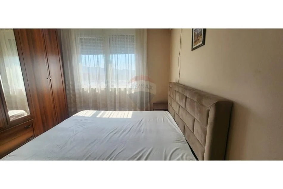 Tirane, jepet me qera apartament 1+1 Kati 9, 73 m² 600 € (Apartament 1+1 per qira, Bllok)