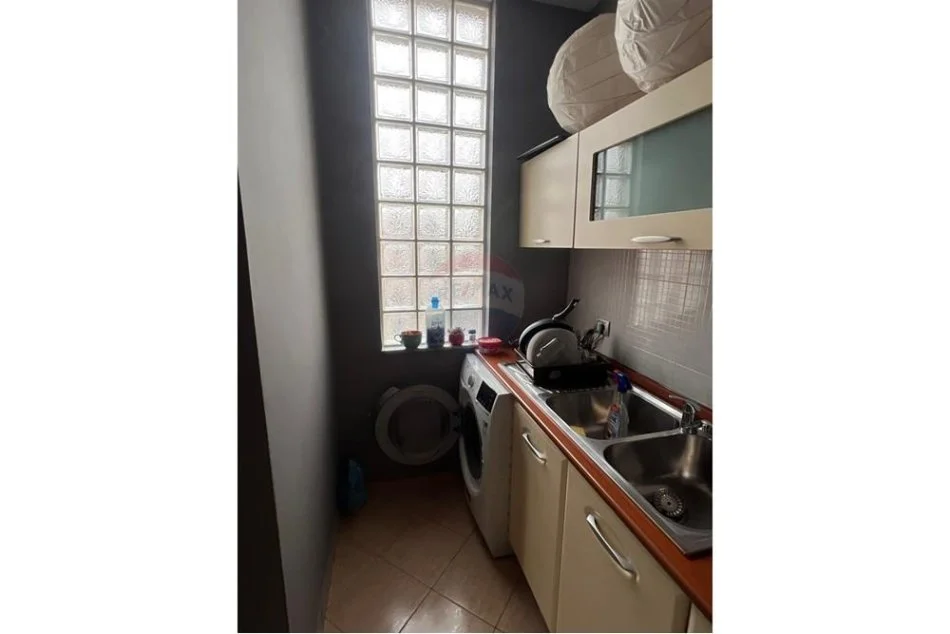 Tirane, jepet me qera apartament 1+1 Kati 7, 68 m² 500 € (QIRA APARTAMENT 1+1 TEK SIRI KODRA!)
