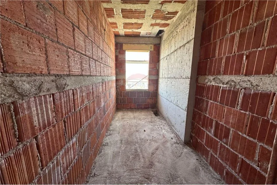 Tirane, shitet apartament 1+1 , 63 m² 56.000 € (SHITET APARTAMENT 1+1 + POST PARKIMI UNIVERS CITY!)