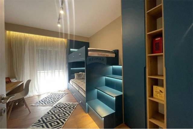 Tirane, jepet me qera apartament 2+1+BLK Kati 6, 89 m² 500 Euro (Don Bosko)