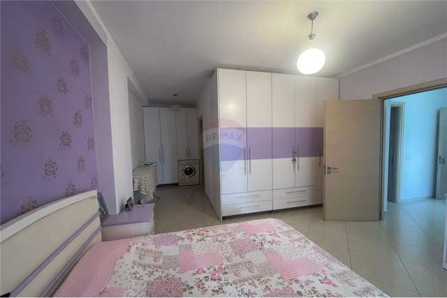 Tirane, jepet me qera apartament 2+1+BLK Kati 7, 110 m² 500 Euro (Don Bosko)