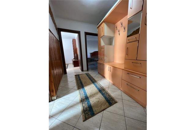 Tirane, jepet me qera apartament 1+1 Kati 5, 65 m² 40.000 Leke (Rruga Asim Vokshi)