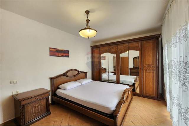 Tirane, jepet me qera apartament 2+1+BLK Kati 6, 105 m² 530 Euro (Siri Kodra)