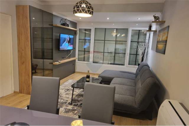 Tirane, shitet apartament 2+1 Kati 2, 71 m² 142.000 Euro (Shallvaret)