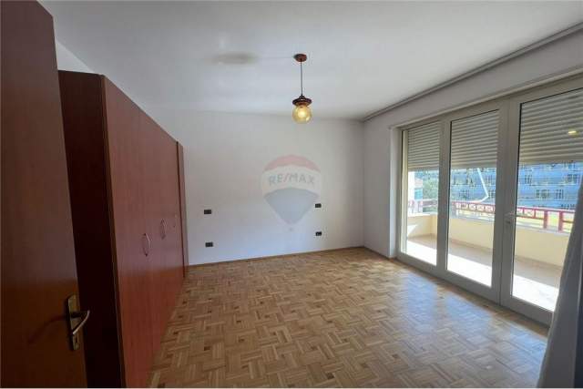 Tirane, shitet apartament 2+1+BLK Kati 6, 116 m² 240.000 Euro (Stadiumi Qemal Stafa)