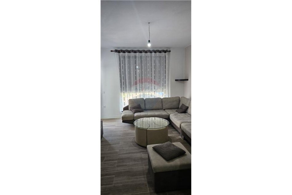 jepet me qera apartament 2+1 Kati 5, 70 m² 450 € (xhanfize keko)