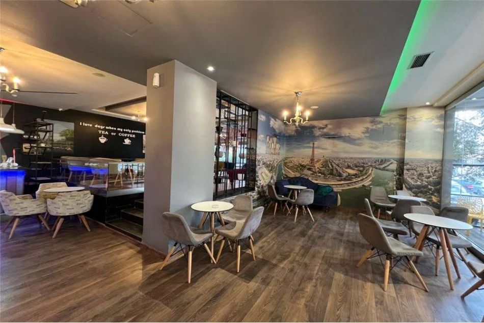 Operacionale - Me Qira - Astir, Shqipëri- 1000 Euro