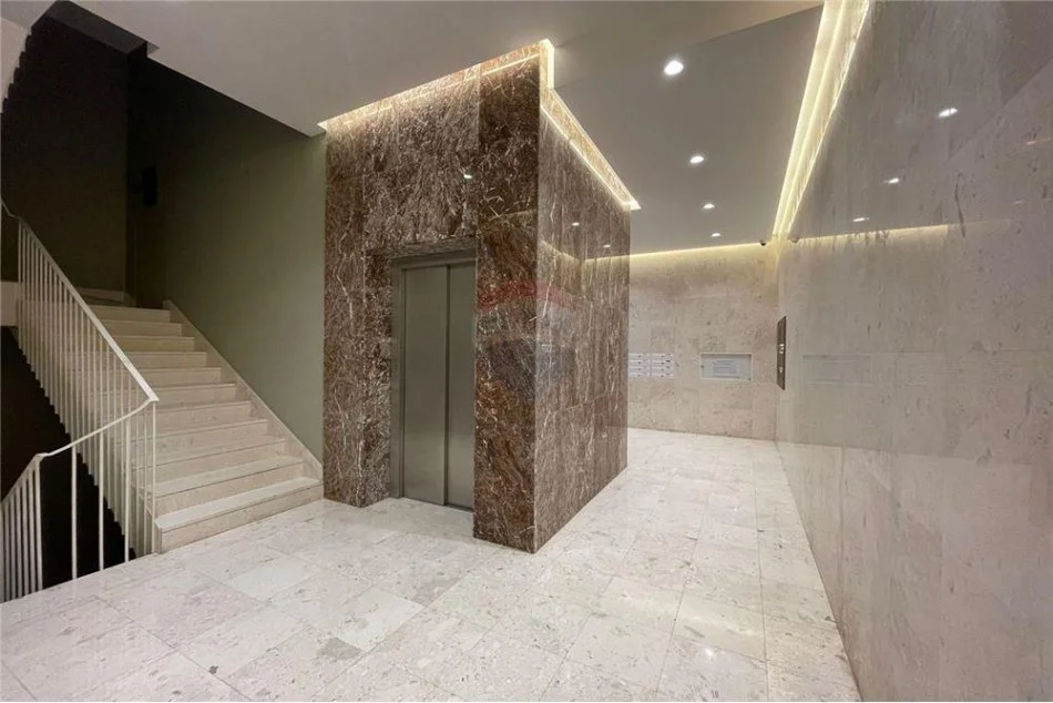 Tirane, jepet me qera 1+1, Kati 4, 69 m² 750 € (Zogu i Zi)