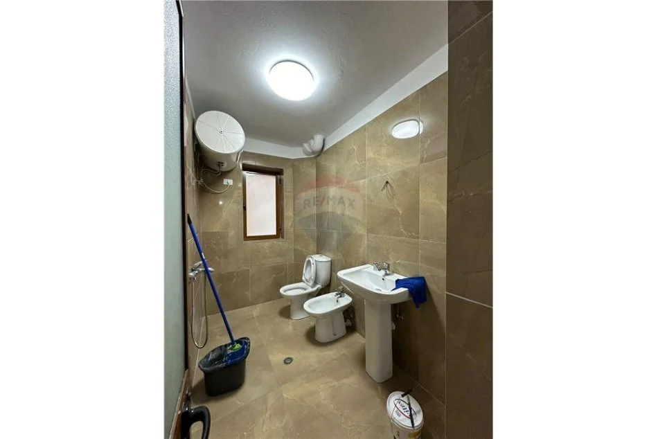 Tirane, shitet apartament 2+1 Kati 3, 80 m² 109.000 € (Ilia Xhokaxhi - Shkolla e Bashkuar - Shkolla e Bashkuar, Shqipëri)