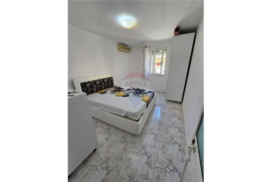 Tirane, shitet apartament 1+1 Kati 3, 50 m² 88.000 € (Arkitekt Sinani - Hoxha Tasim - Xhamlliku, Shqipëri)