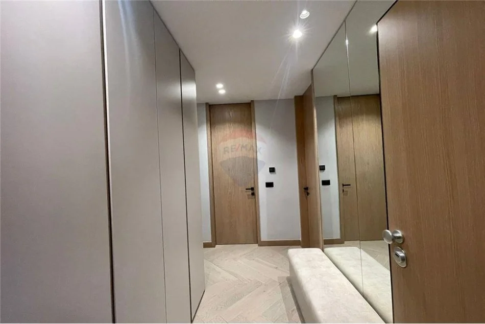 Tirane, shitet apartament 2+1 Kati 2, 97 m² 265.000 € (Skender Luarasi - Komuna e Parisit, Shqipëri)