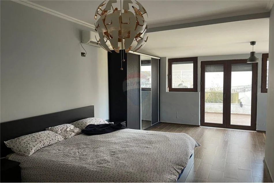 Tirane, shitet apartament 2+1 Kati 1, 117 m² 165.000 € (Kopeshti Botanik - Kopshti Botanik, Albania)