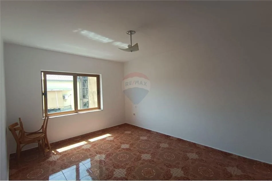 Tirane, shitet apartament 3+1 Kati 5, 87 m² 135.000 € (Dervish Hekali)