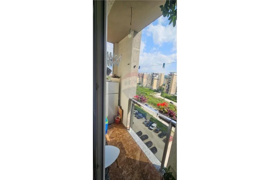 Tirane, shitet apartament 1+1+Ballkon , 57 m² 108.000 € 