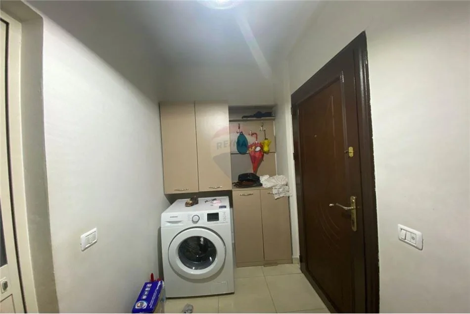Tirane, jepet me qera apartament 2+1 Kati 5, 100 m² 450 € (Aleksandri i Madh, Astir)