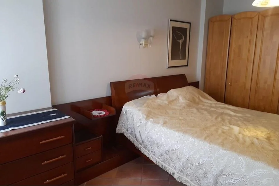 Tirane, jepet me qera apartament 2+1 Kati 8, 99 m² 550 € (Rruga e Dibrës - Selvia)