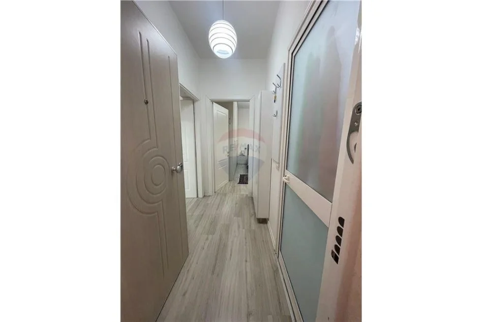 Tirane, shitet apartament 1+1+Aneks+Ballkon , 68 m² 110.000 € (Ndre Mjeda - Rruga e Kavajës)