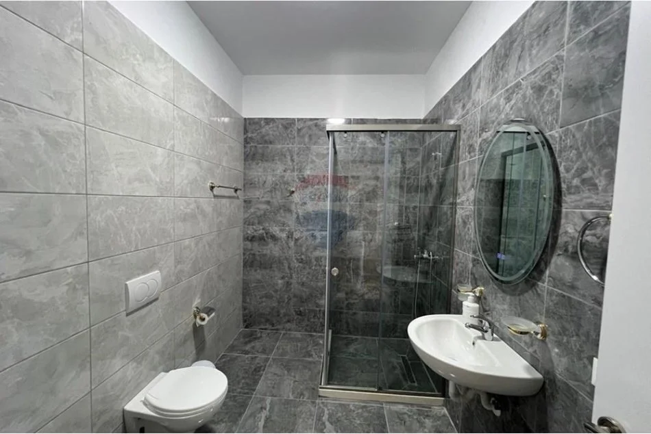 Tirane, shitet apartament 1+1 , 70 m² 140.000 € (RRUGA FRANG BARDHI - Komuna e Parisit - Eleonora)