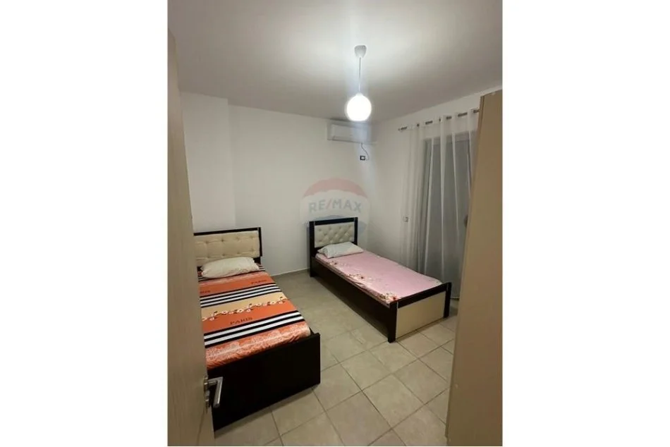 Tirane, jepet me qera apartament 2+1 Kati 7, 100 m² 500 € (APARTAMENT 2+1 PER QIRA NE ASTIR)