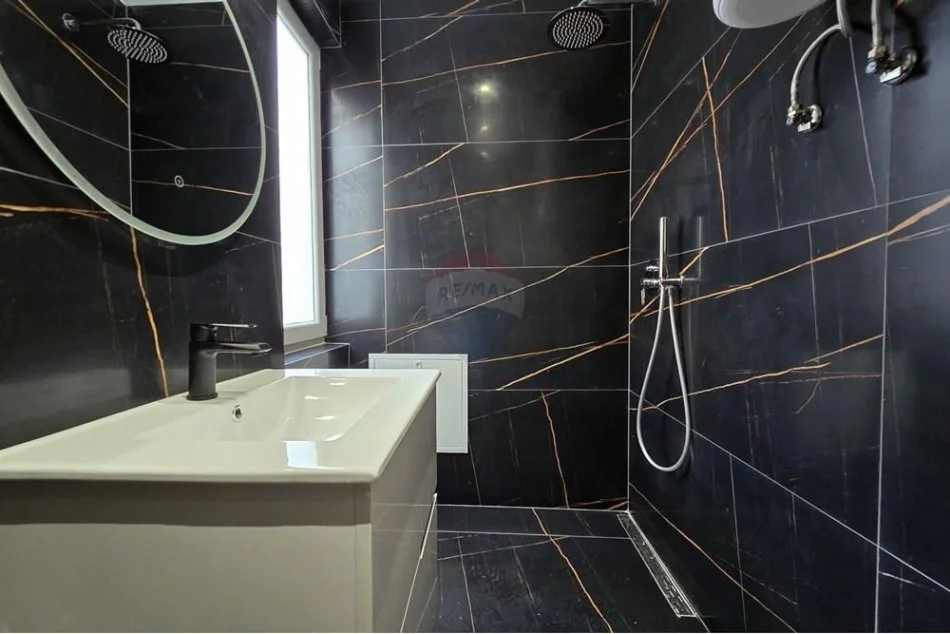 Tirane, shitet apartament 2+1 , 67 m² 147.000 € (Kopshti Zoologjik)