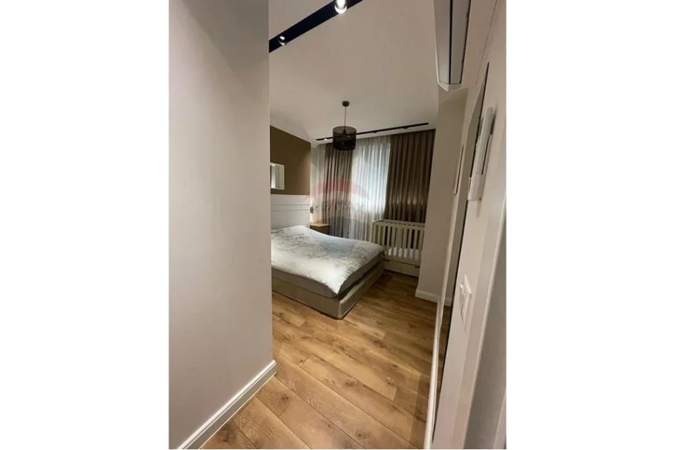 Tirane, jepet me qera apartament 2+1 Kati 2, 83 m² 700 € (Brryli - Rruga Bardhyl,)